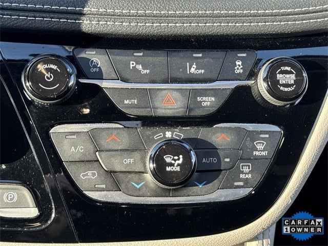 2024 Chrysler Pacifica Limited FWD