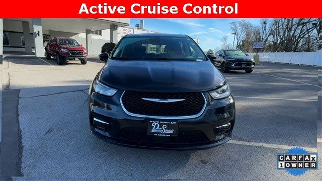 2024 Chrysler Pacifica Limited FWD