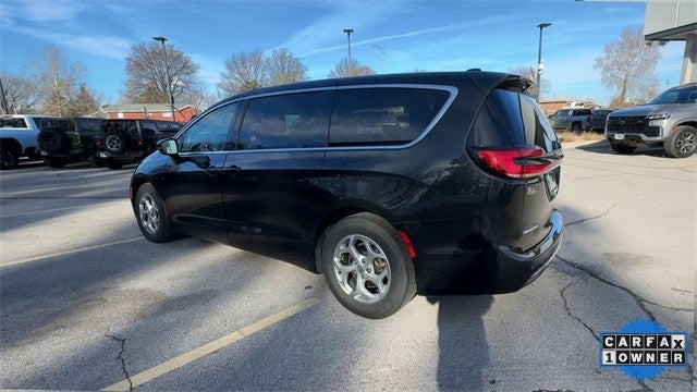 2024 Chrysler Pacifica Limited FWD