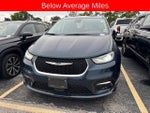 2023 Chrysler Pacifica Hybrid Limited FWD