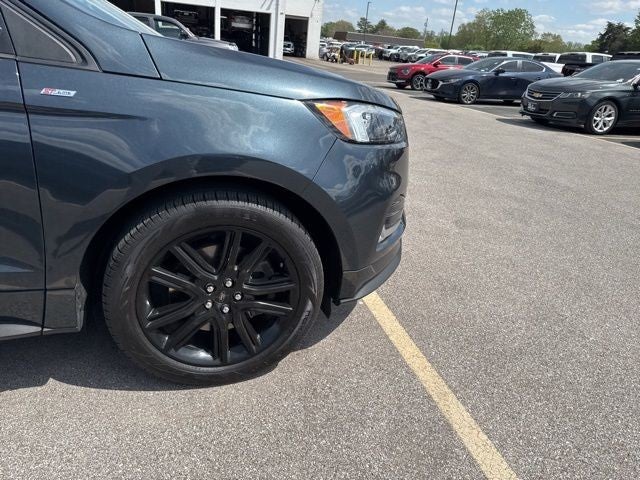 2022 Ford Edge ST Line