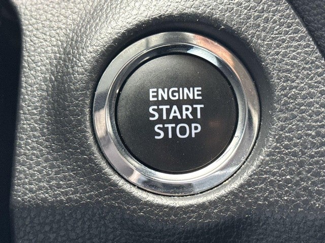 2025 Toyota RAV4 XLE AWD (Natl)