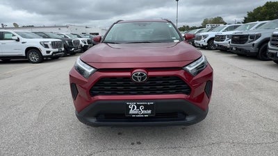 2025 Toyota RAV4 XLE AWD (Natl)