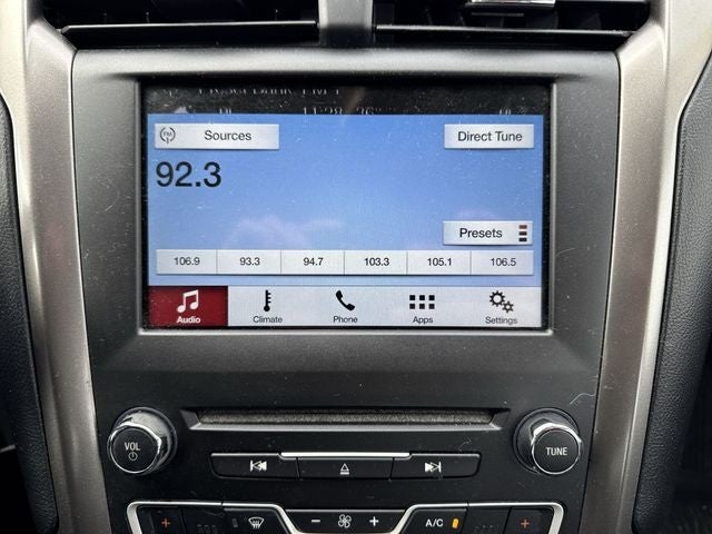 2017 Ford Fusion SE FWD