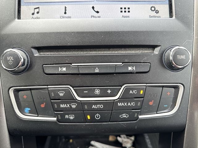 2017 Ford Fusion SE FWD