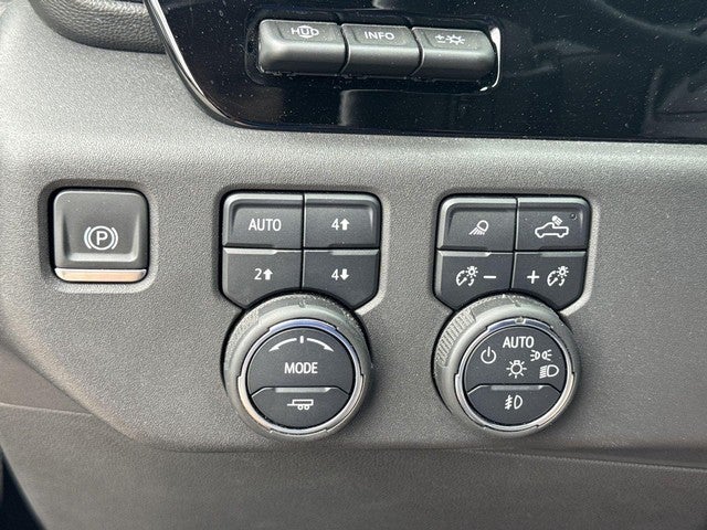 2024 Chevrolet Silverado 1500 4WD Crew Cab 147" ZR2