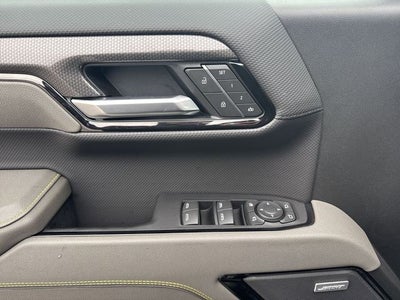 2025 Chevrolet Silverado 1500 4WD Crew Cab 147" ZR2