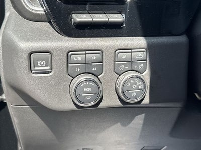 2025 Chevrolet Silverado 1500 4WD Crew Cab 147" High Country