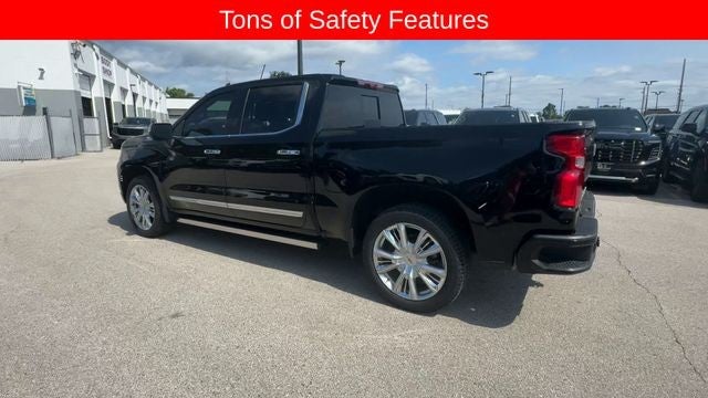 2025 Chevrolet Silverado 1500 4WD Crew Cab 147" High Country