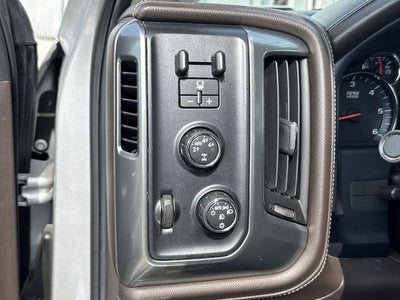 2016 Chevrolet Silverado 1500 4WD Crew Cab 143.5" LTZ w/1LZ