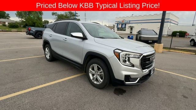 2022 GMC Terrain FWD 4dr SLE