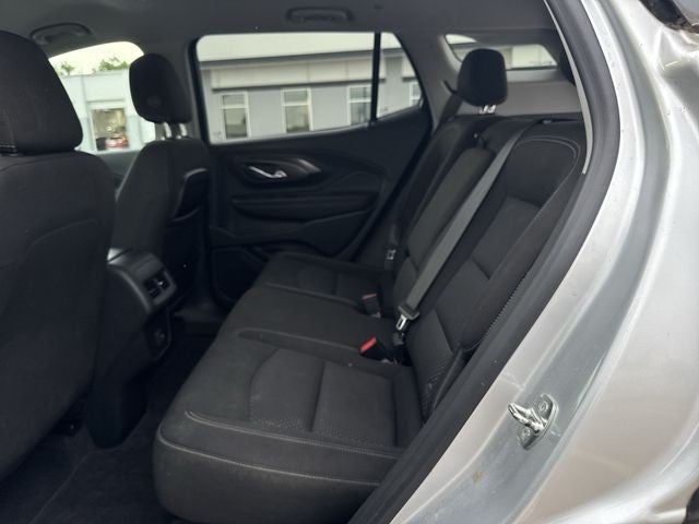 2022 GMC Terrain FWD 4dr SLE