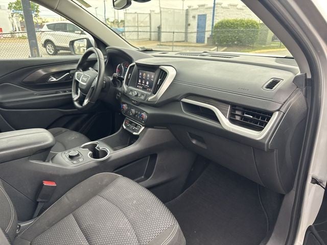 2022 GMC Terrain FWD 4dr SLE
