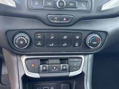 2022 GMC Terrain FWD 4dr SLE