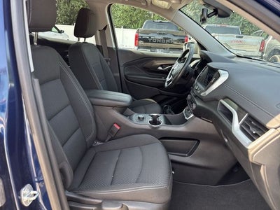 2022 GMC Terrain FWD 4dr SLE