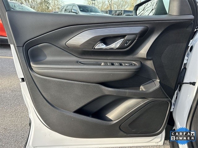 2022 GMC Terrain FWD 4dr SLE