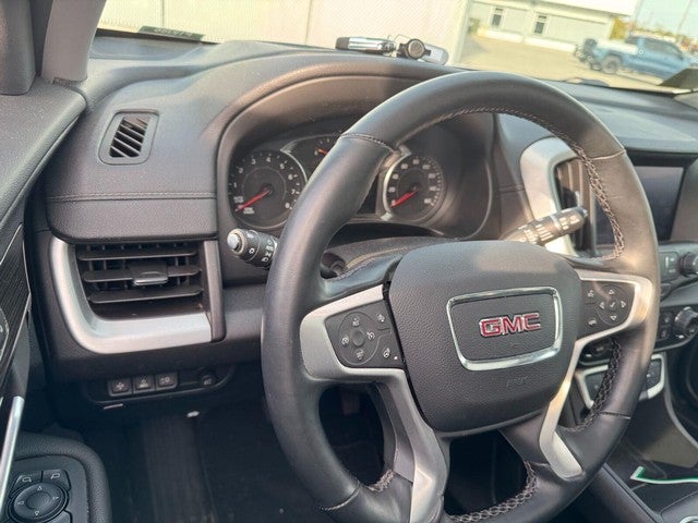 2024 GMC Terrain FWD 4dr SLT