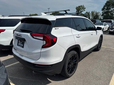2023 GMC Terrain FWD 4dr SLT