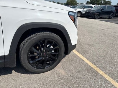 2023 GMC Terrain FWD 4dr SLT