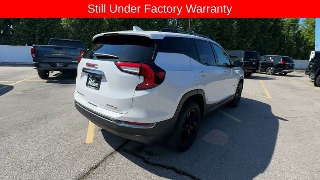 2023 GMC Terrain AWD 4dr AT4