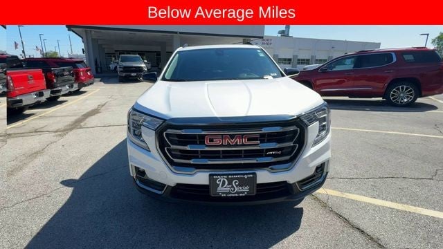 2023 GMC Terrain AWD 4dr AT4