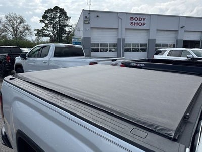 2018 GMC Sierra 1500 4WD Crew Cab 143.5" SLT