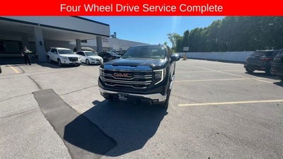 2023 GMC Sierra 1500 4WD Crew Cab 147" SLT
