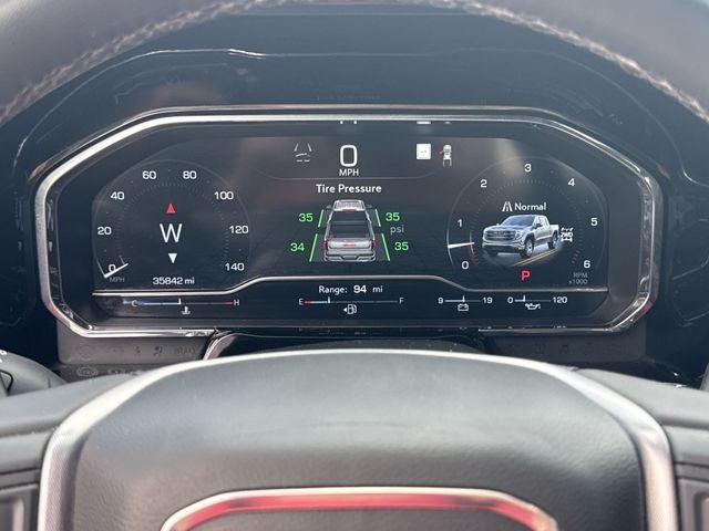 2023 GMC Sierra 1500 4WD Crew Cab 147" SLT