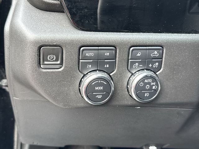 2023 GMC Sierra 1500 4WD Crew Cab 147" SLT