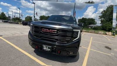 2024 GMC Sierra 1500 4WD Crew Cab 147" AT4