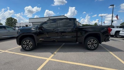 2024 GMC Sierra 1500 4WD Crew Cab 147" AT4