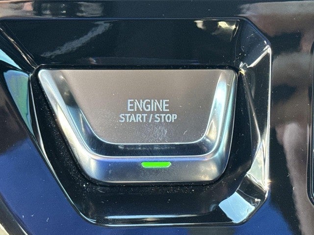 2022 GMC Sierra 1500 4WD Crew Cab 147" AT4X