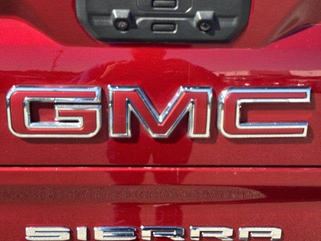 2022 GMC Sierra 1500 4WD Crew Cab 147" AT4X