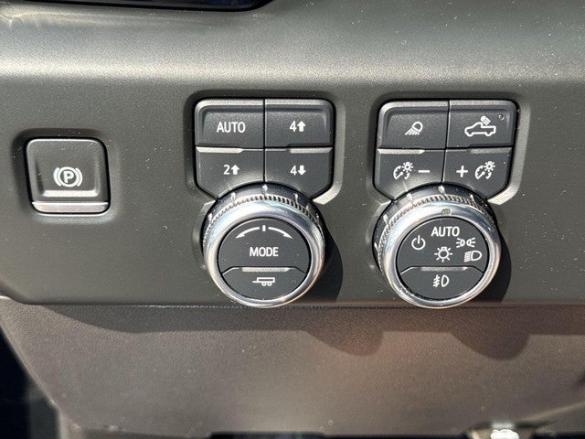 2024 GMC Sierra 1500 4WD Crew Cab 147" Denali