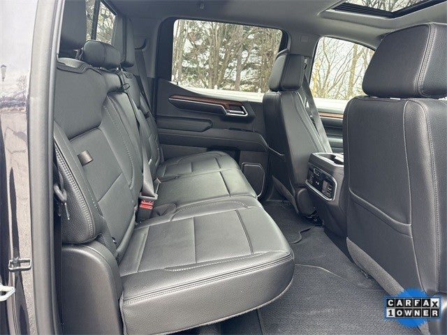 2023 GMC Sierra 1500 4WD Crew Cab 147" Denali