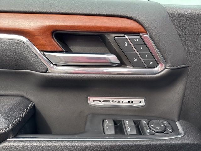 2023 GMC Sierra 1500 4WD Crew Cab 147" Denali