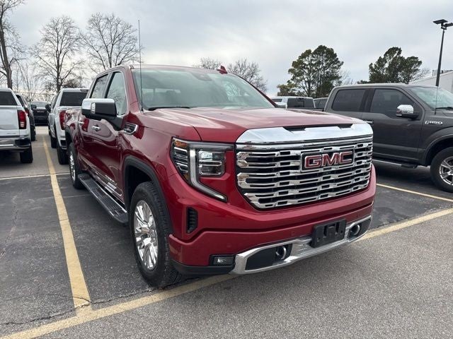 2023 GMC Sierra 1500 4WD Crew Cab 147" Denali
