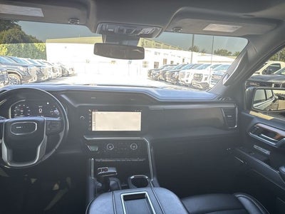 2022 GMC Sierra 1500 4WD Crew Cab 147" Denali