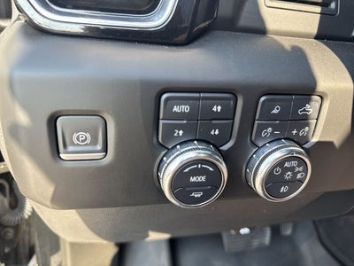 2022 GMC Sierra 1500 4WD Crew Cab 147" Denali