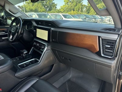 2022 GMC Sierra 1500 4WD Crew Cab 147" Denali