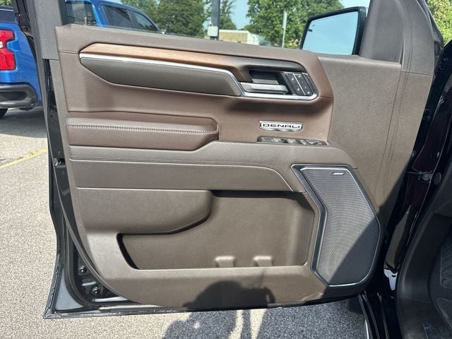 2025 GMC Sierra 1500 4WD Crew Cab 147" Denali