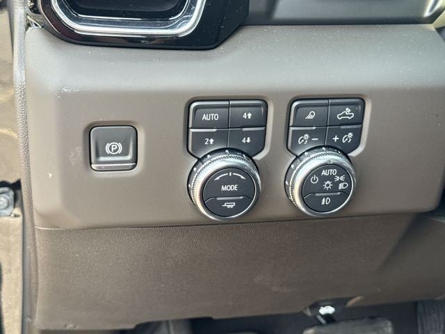 2025 GMC Sierra 1500 4WD Crew Cab 147" Denali