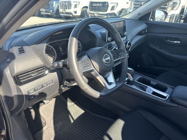 2025 Nissan Sentra SV CVT