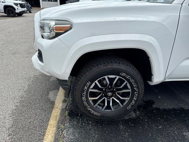 2020 Toyota Tacoma 4WD SR5 Double Cab 5' Bed V6 AT