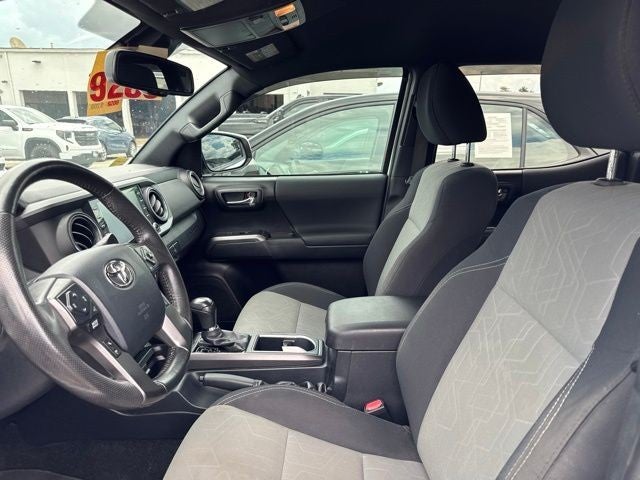 2020 Toyota Tacoma 4WD SR5 Double Cab 5' Bed V6 AT