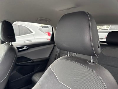 2024 Volkswagen Taos SE FWD