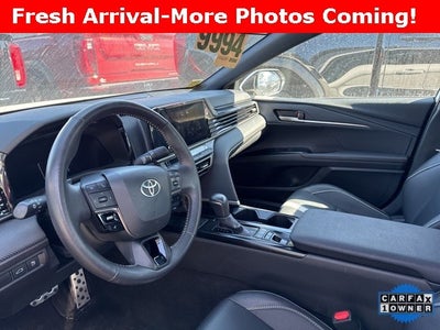 2025 Toyota Camry LE (Natl)