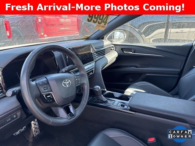 2025 Toyota Camry LE (Natl)