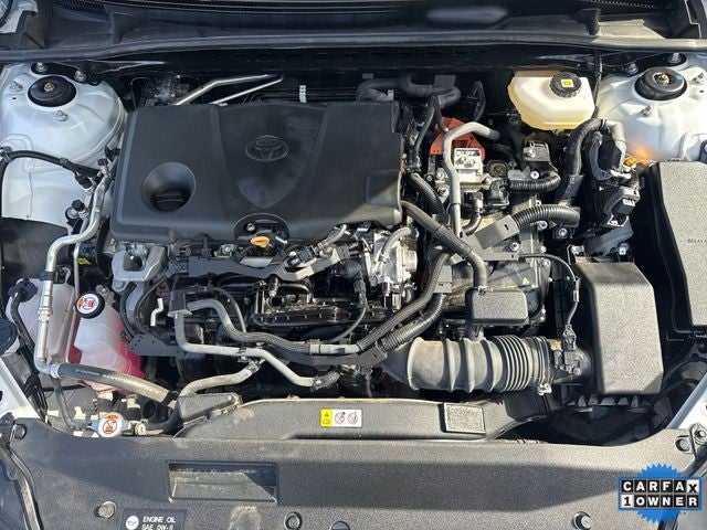 2025 Toyota Camry SE (Natl)