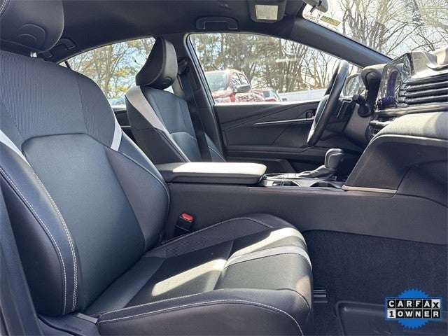 2025 Toyota Camry SE (Natl)